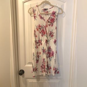 Staccato summer dress with offset front tie